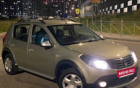 Renault Sandero I, 2011 год, 580 000 рублей, 2 фотография