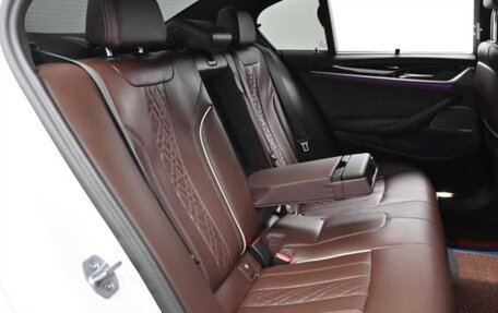 BMW 5 серия, 2022 год, 5 200 000 рублей, 14 фотография