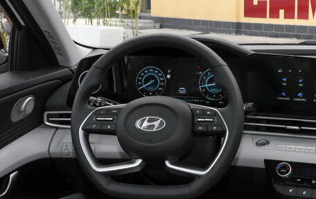 Hyundai Elantra, 2023 год, 2 481 000 рублей, 15 фотография