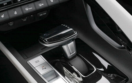 Hyundai Elantra, 2023 год, 2 481 000 рублей, 17 фотография