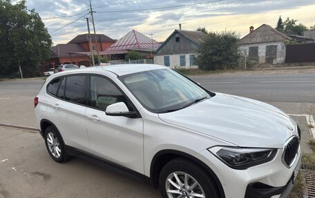BMW X1, 2021 год, 3 000 000 рублей, 2 фотография