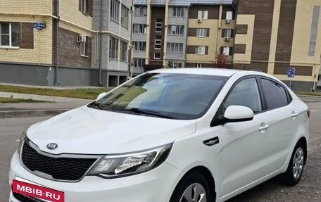 KIA Rio III рестайлинг, 2016 год, 1 025 000 рублей, 7 фотография