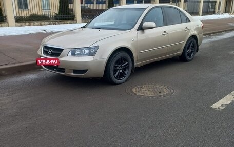 Hyundai Sonata VI, 2007 год, 530 000 рублей, 5 фотография
