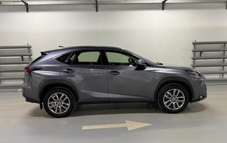 Lexus NX I, 2017 год, 2 920 000 рублей, 7 фотография