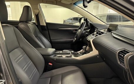 Lexus NX I, 2017 год, 2 920 000 рублей, 13 фотография