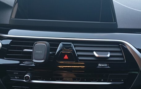 BMW 5 серия, 2019 год, 2 600 000 рублей, 17 фотография