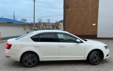 Skoda Octavia, 2018 год, 1 300 000 рублей, 4 фотография