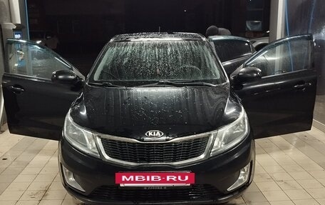 KIA Rio III рестайлинг, 2013 год, 750 000 рублей, 15 фотография