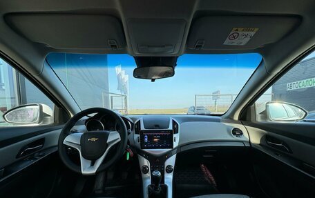 Chevrolet Cruze II, 2014 год, 929 000 рублей, 14 фотография