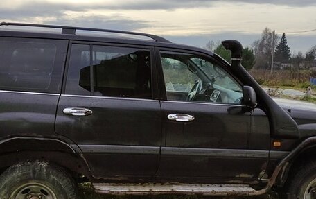 Toyota Land Cruiser 100 рестайлинг 2, 2003 год, 1 500 000 рублей, 16 фотография