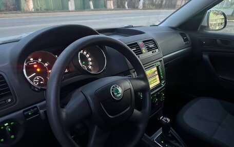 Skoda Yeti I рестайлинг, 2013 год, 850 000 рублей, 15 фотография