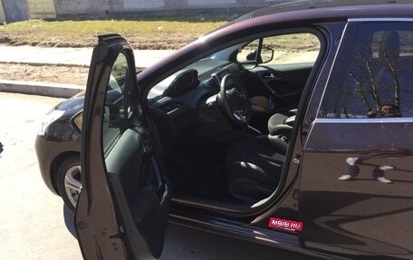 Peugeot 208 II, 2013 год, 650 000 рублей, 7 фотография