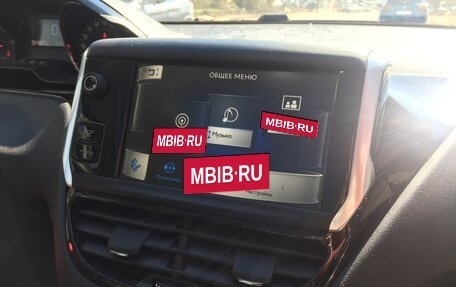 Peugeot 208 II, 2013 год, 650 000 рублей, 5 фотография