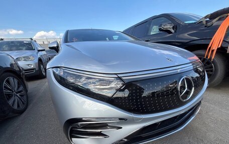 Mercedes-Benz EQS, 2022 год, 6 300 000 рублей, 1 фотография