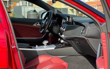 KIA Stinger I, 2021 год, 4 280 000 рублей, 5 фотография