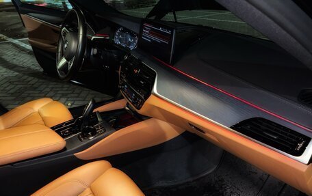 BMW 5 серия, 2020 год, 7 350 000 рублей, 15 фотография