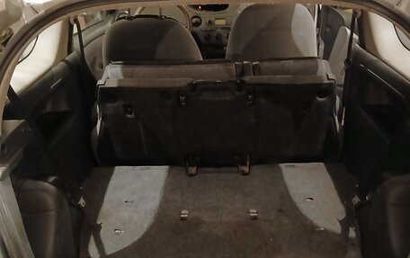 Toyota Yaris I рестайлинг, 2000 год, 345 000 рублей, 8 фотография