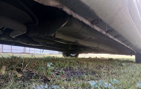 Toyota Yaris I рестайлинг, 2000 год, 345 000 рублей, 11 фотография