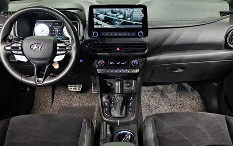 Hyundai Kona I, 2022 год, 1 514 555 рублей, 9 фотография