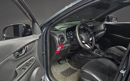 Hyundai Kona I, 2022 год, 1 514 555 рублей, 10 фотография