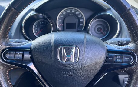 Honda Fit Shuttle I рестайлинг, 2013 год, 1 095 000 рублей, 21 фотография