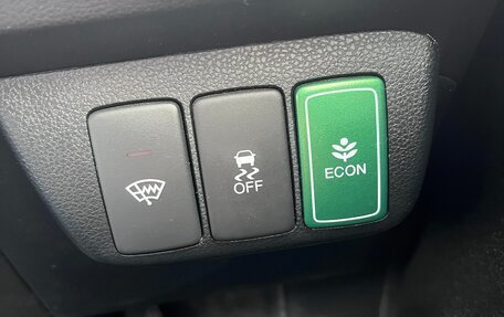 Honda Fit Shuttle I рестайлинг, 2013 год, 1 095 000 рублей, 23 фотография