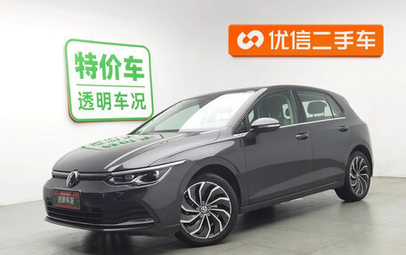 Volkswagen Golf VIII, 2021 год, 1 540 605 рублей, 2 фотография