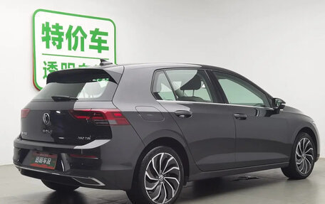 Volkswagen Golf VIII, 2021 год, 1 540 605 рублей, 4 фотография