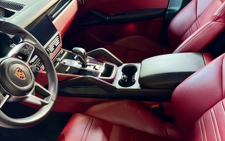 Porsche Cayenne III, 2020 год, 6 800 000 рублей, 10 фотография