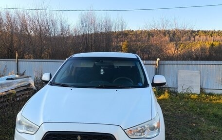 Mitsubishi ASX I рестайлинг, 2013 год, 700 000 рублей, 13 фотография