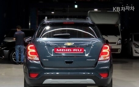 Chevrolet Trax, 2021 год, 1 033 000 рублей, 16 фотография