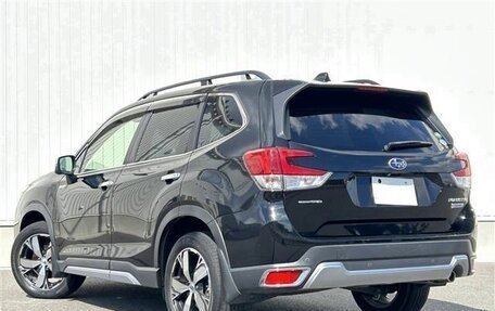 Subaru Forester, 2021 год, 1 987 000 рублей, 5 фотография