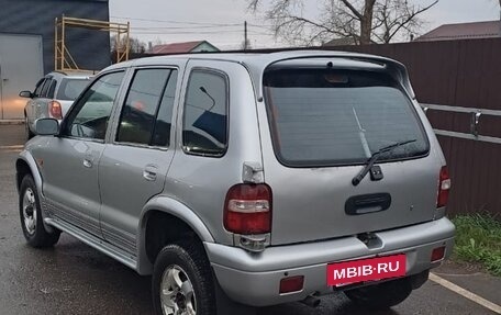KIA Sportage IV рестайлинг, 2003 год, 180 000 рублей, 3 фотография