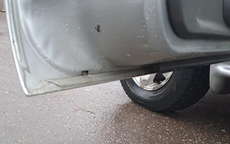 KIA Sportage IV рестайлинг, 2003 год, 180 000 рублей, 11 фотография