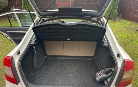 Skoda Octavia, 2011 год, 850 000 рублей, 11 фотография