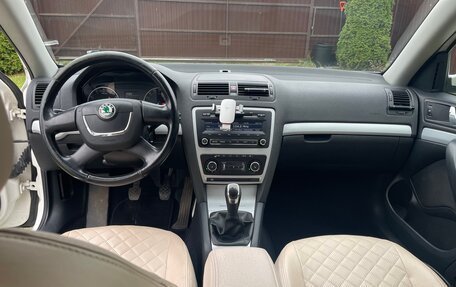 Skoda Octavia, 2011 год, 850 000 рублей, 14 фотография