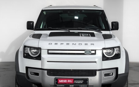 Land Rover Defender II, 2021 год, 4 913 000 рублей, 2 фотография
