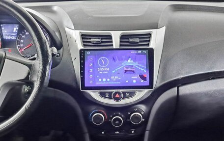 Hyundai Solaris II рестайлинг, 2011 год, 539 000 рублей, 18 фотография