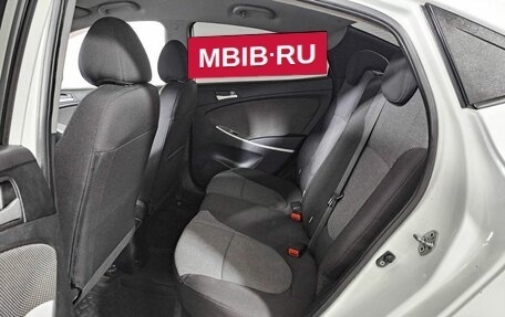 Hyundai Solaris II рестайлинг, 2011 год, 539 000 рублей, 15 фотография