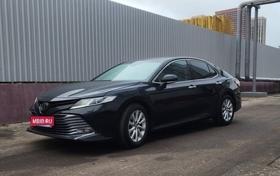 Toyota Camry, 2019 год, 2 498 000 рублей, 1 фотография