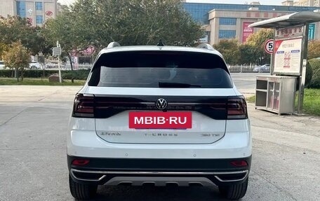 Volkswagen T-Cross I, 2021 год, 1 690 007 рублей, 5 фотография