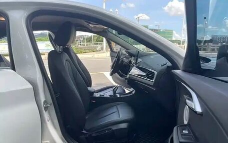 BMW 1 серия, 2022 год, 1 700 000 рублей, 13 фотография