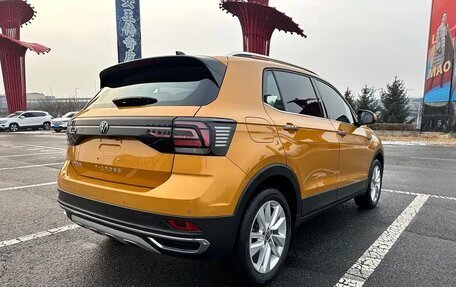 Volkswagen T-Cross I, 2021 год, 1 640 007 рублей, 4 фотография