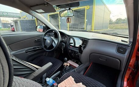 KIA Rio II, 2010 год, 550 000 рублей, 1 фотография