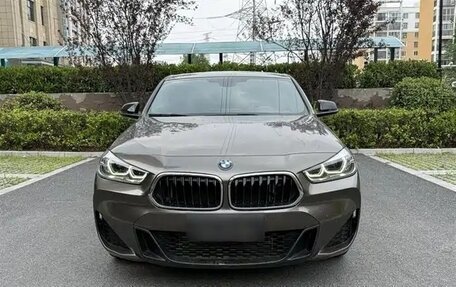 BMW X2, 2022 год, 2 400 000 рублей, 2 фотография