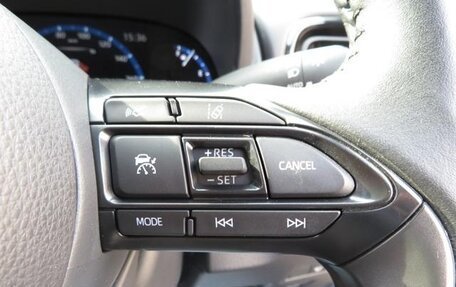 Toyota Yaris Cross, 2022 год, 1 350 000 рублей, 20 фотография