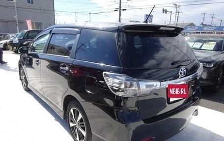 Toyota Wish II, 2016 год, 1 550 000 рублей, 6 фотография