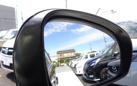 Toyota Wish II, 2016 год, 1 550 000 рублей, 20 фотография