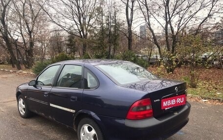 Opel Vectra B рестайлинг, 1998 год, 225 000 рублей, 28 фотография
