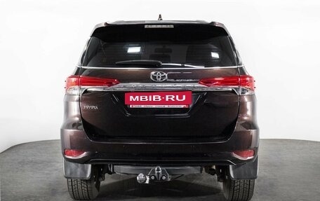 Toyota Fortuner II, 2017 год, 3 000 000 рублей, 3 фотография